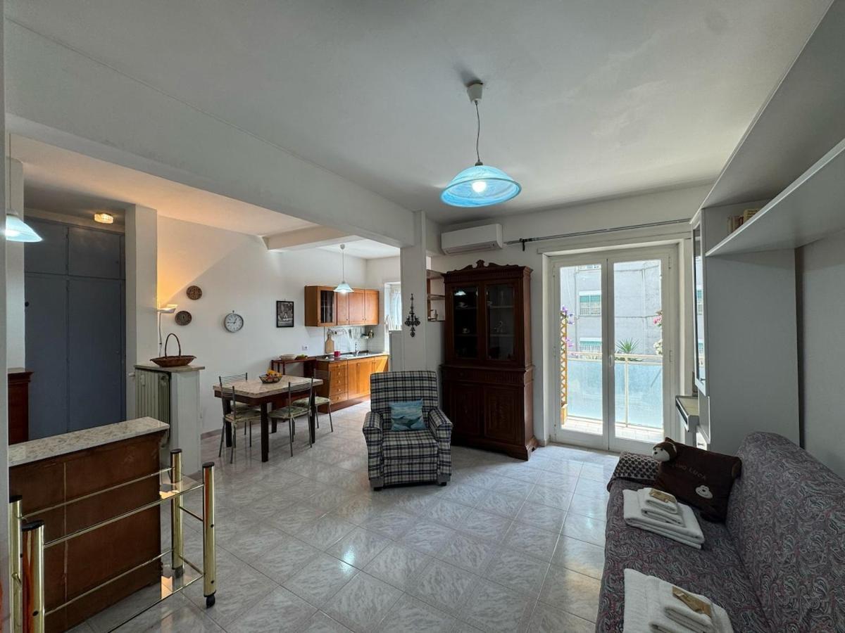 In The Apartamento Roma